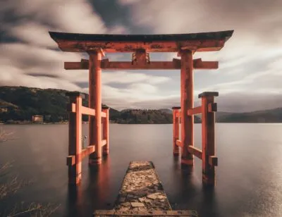 hakone-shrine-poort