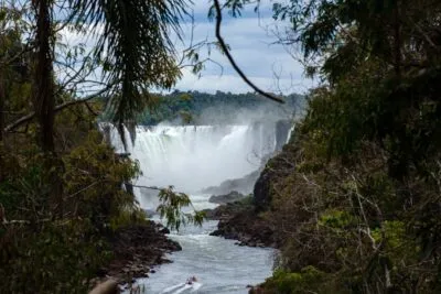 iguazu-watervallen-bootje