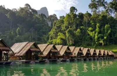 khao-sok-huisjes-water
