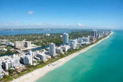 miami-strand-en-stad
