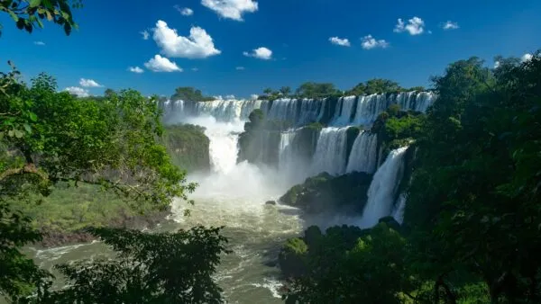 Argentinie Iguazu Waterval Groen Blauwe Lucht