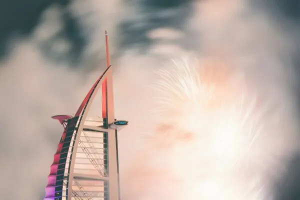 Burj al Arab met vuurwerk