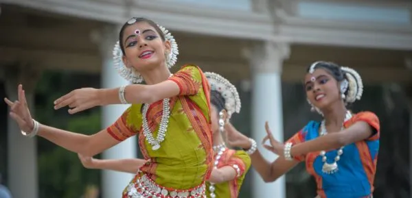 Dansende vrouwen in India