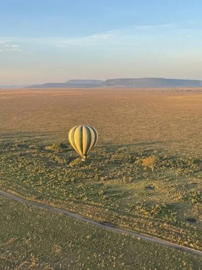 Ballonvaart over de Serengeti in Tanzania.